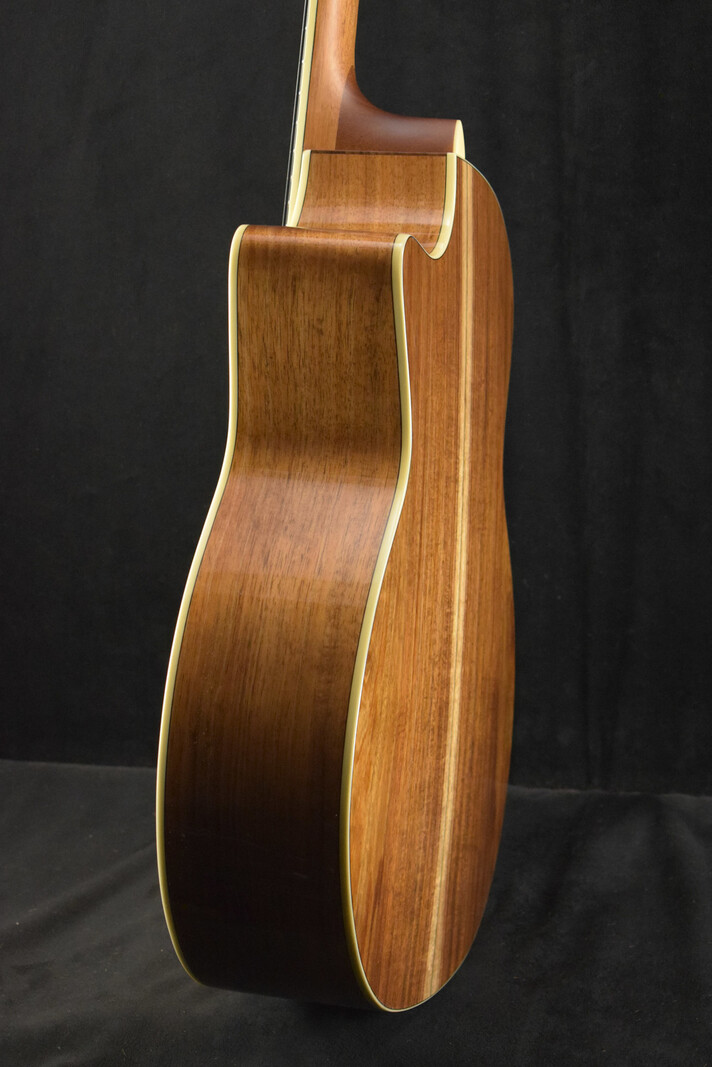 Eastman Eastman AC422CE-LTD-KOA Acoustic-Electric Grand Auditorium Natural Truetone Gloss