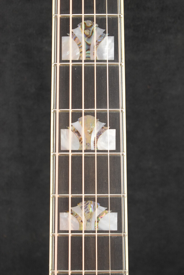 Eastman Eastman AC630-SB Jumbo Sunburst Truetone Gloss