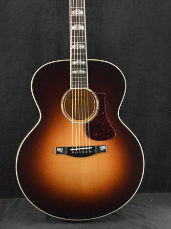 Eastman Eastman AC630-SB Jumbo Sunburst Truetone Gloss