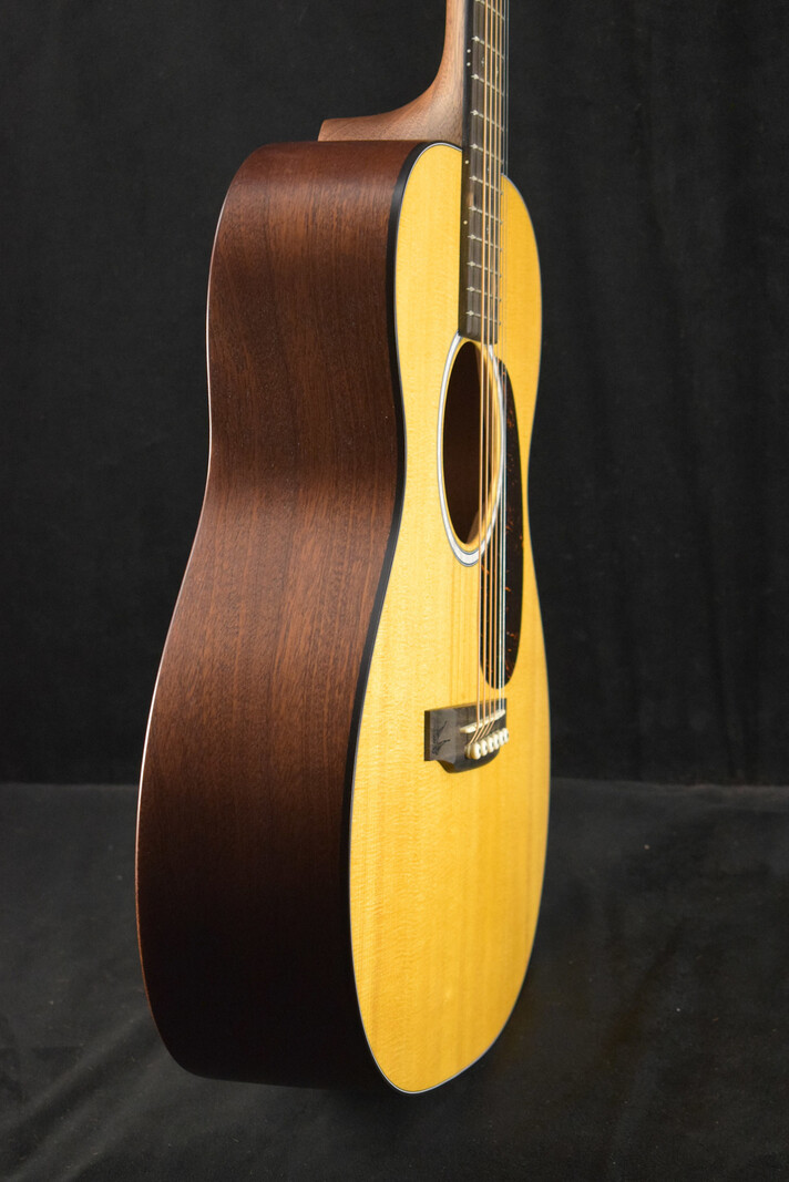 Martin 000JR-10E Shawn Mendes - Fuller's Guitar