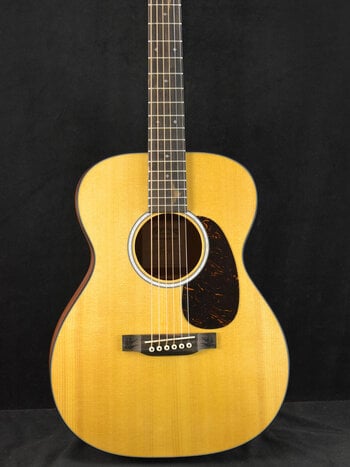 Martin Martin 000JR-10E Shawn Mendes