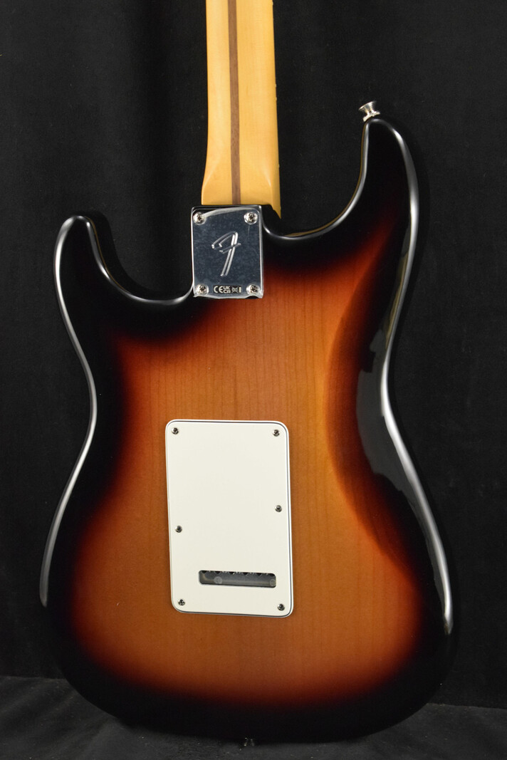 Fender Fender Player II Stratocaster 3-Color Sunburst Rosewood Fingerboard