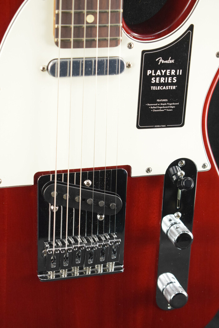Fender Fender Player II Telecaster Transparent Cherry Rosewood Fingerboard