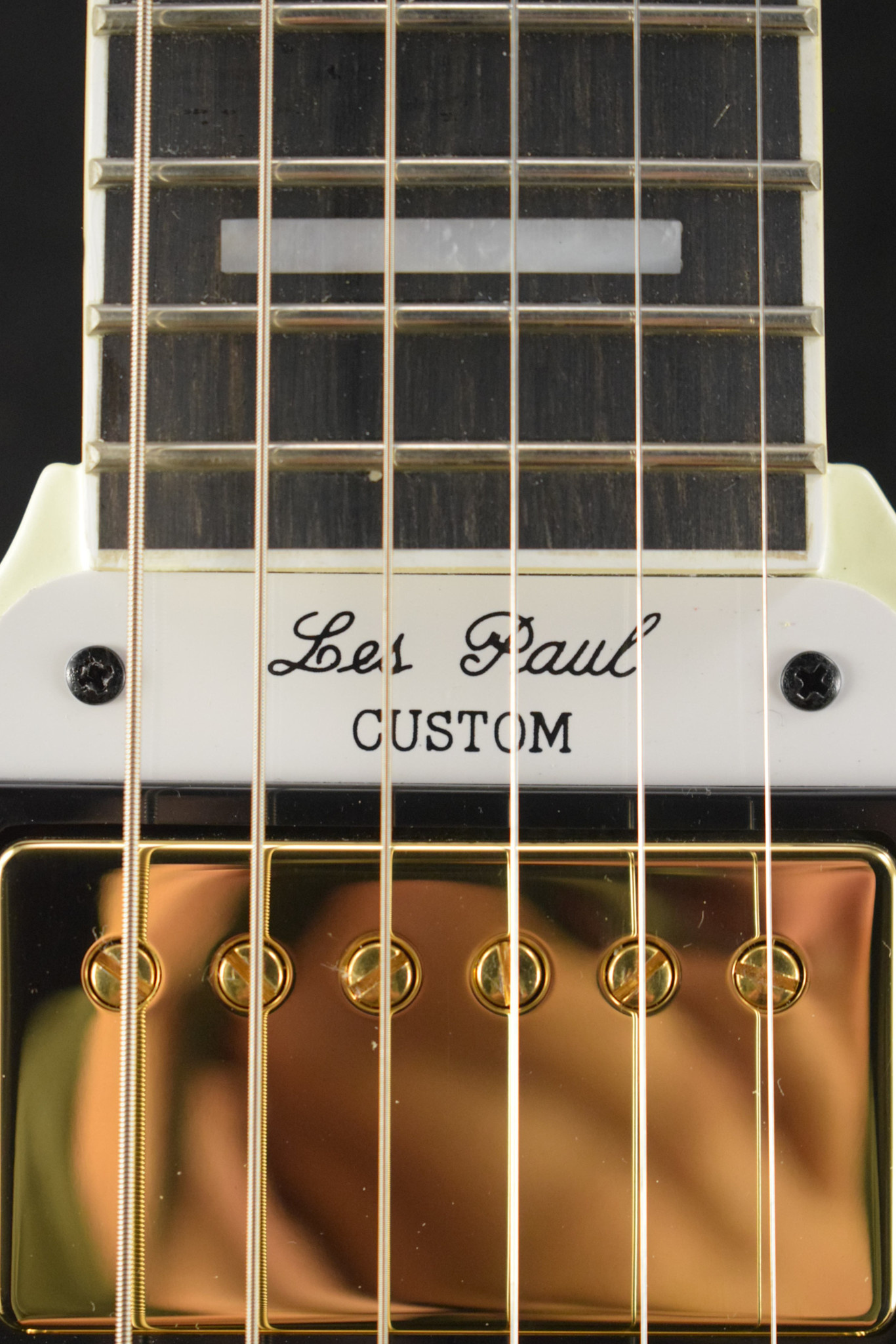Epiphone Epiphone IGC 1963 Les Paul SG Custom With Maestro Vibrola Classic White (Includes Hard Case)