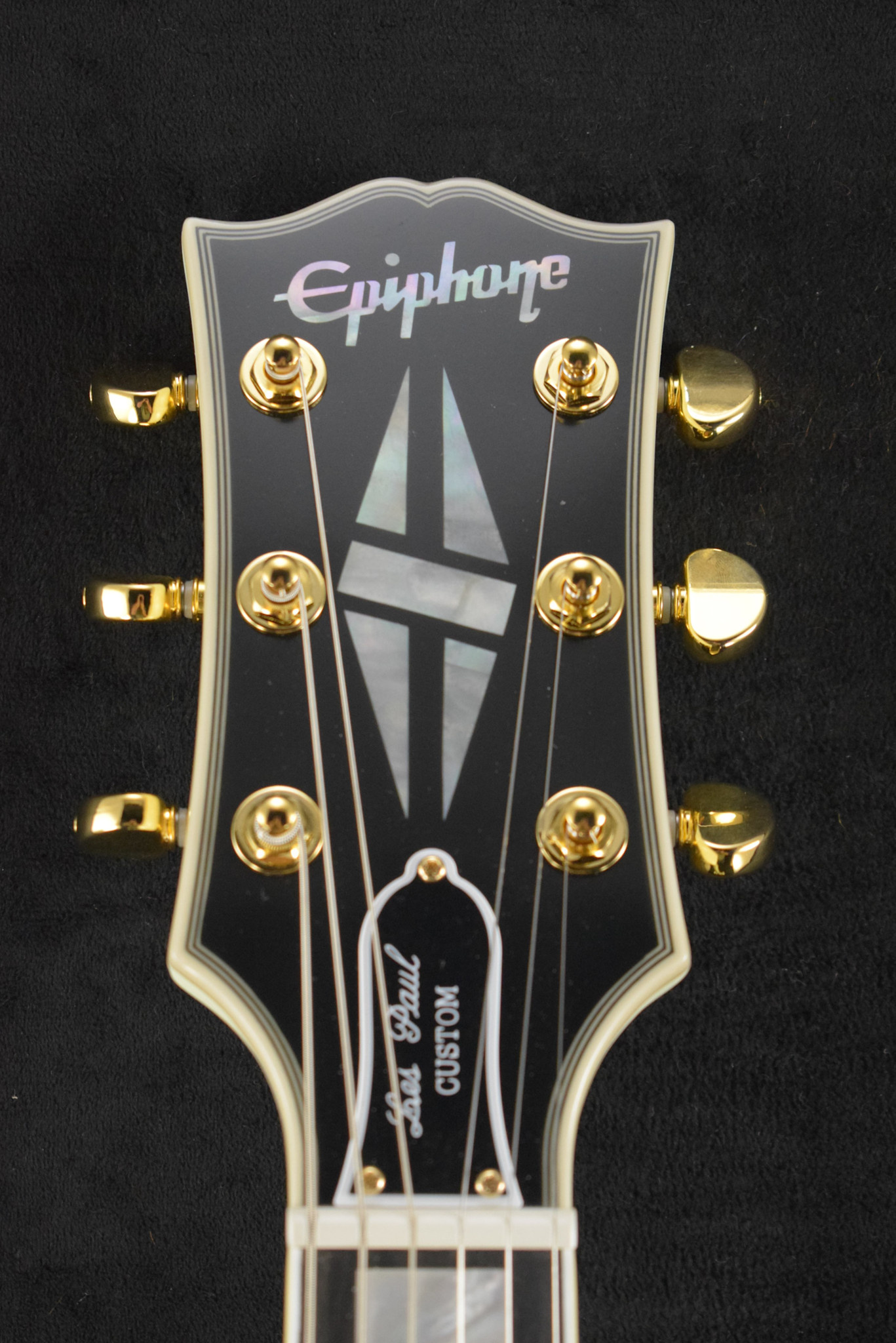 Epiphone Epiphone IGC 1963 Les Paul SG Custom With Maestro Vibrola Classic White (Includes Hard Case)