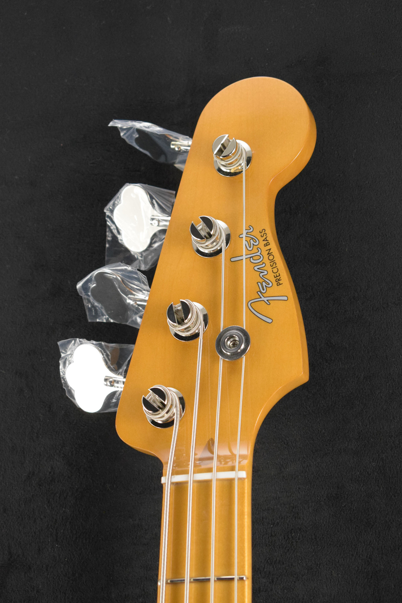 Fender Fender Vintera II '50s Precision Bass Desert Sand Maple Fingerboard