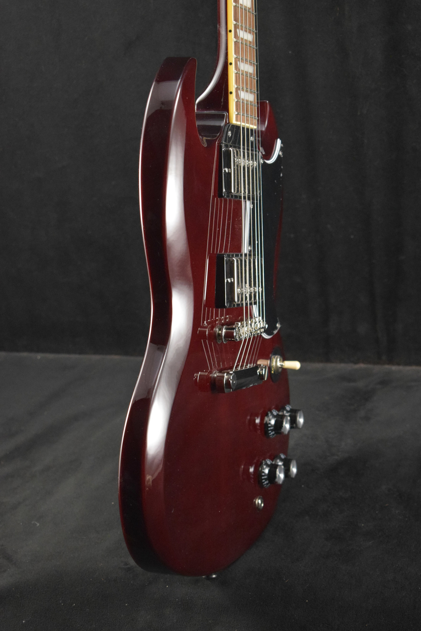 Epiphone Epiphone SG Standard 60s Wine Red w/Gig Bag