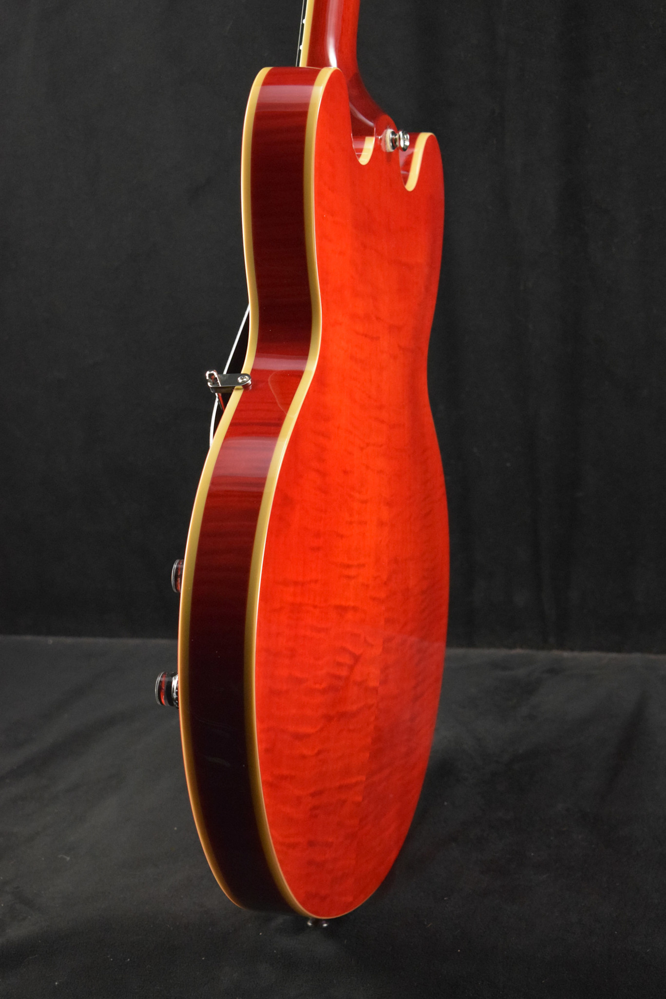 Epiphone Epiphone ES-335 Figured Cherry w/Gig Bag