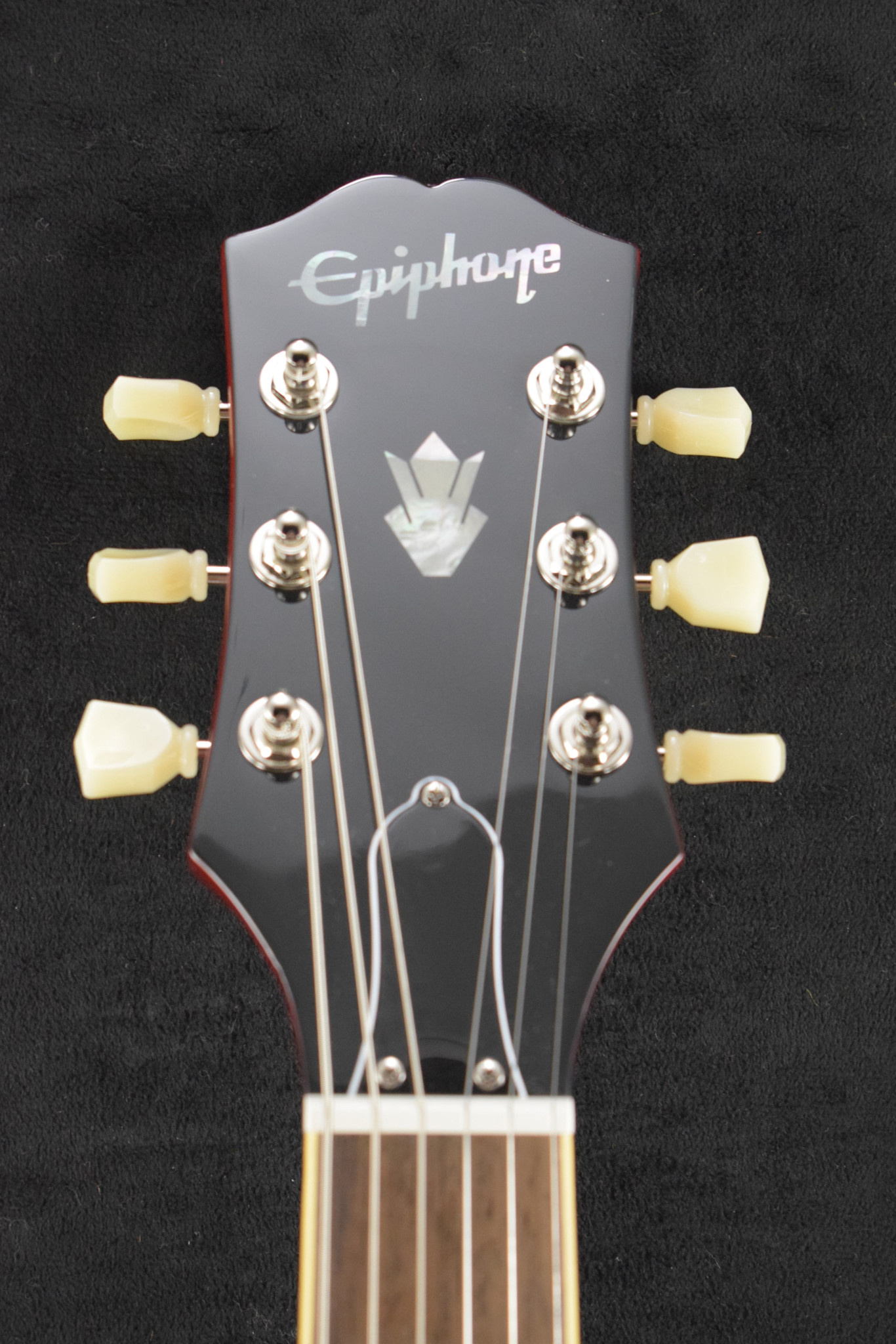 Epiphone Epiphone ES-335 Figured Cherry w/Gig Bag