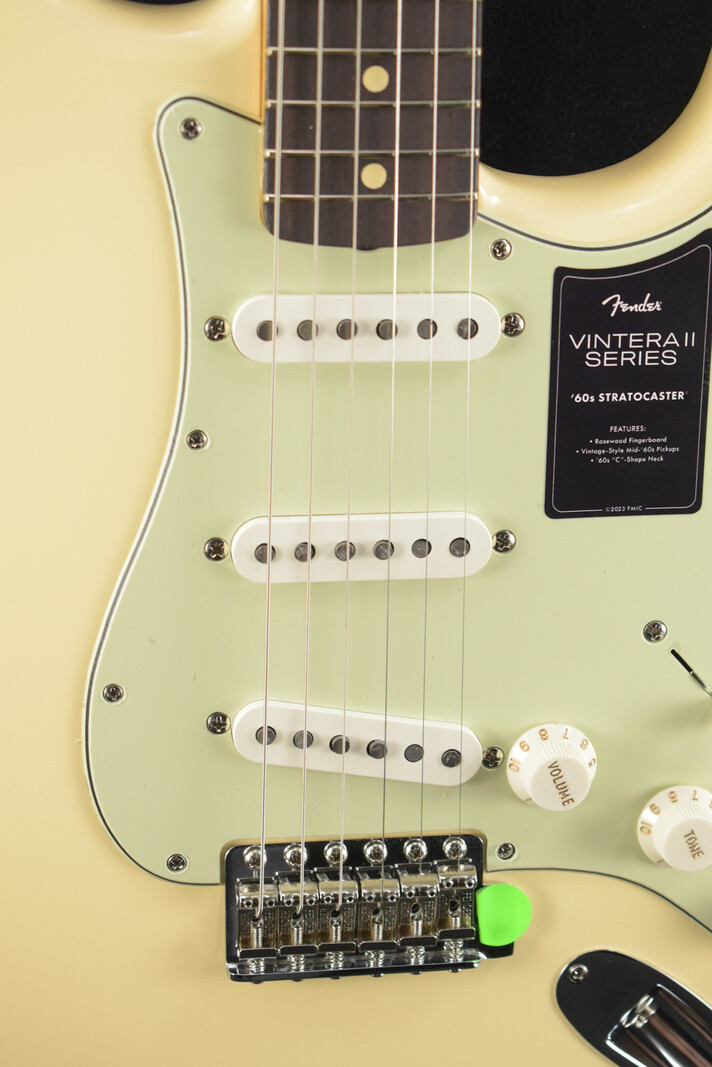 Fender Fender Vintera II '60s Stratocaster Olympic White Rosewood Fingerboard