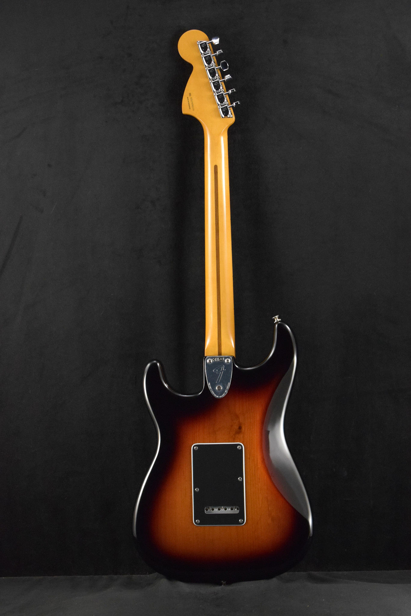 Fender Fender Vintera II '70s Stratocaster 3-Color Sunburst Maple Fingerboard