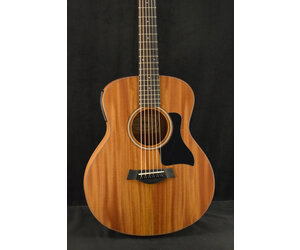 【美品】Taylor GS Mini-e Mahogany / PU付き Taylor GS Mini-e Mahogany & Bag – Elderly Instruments