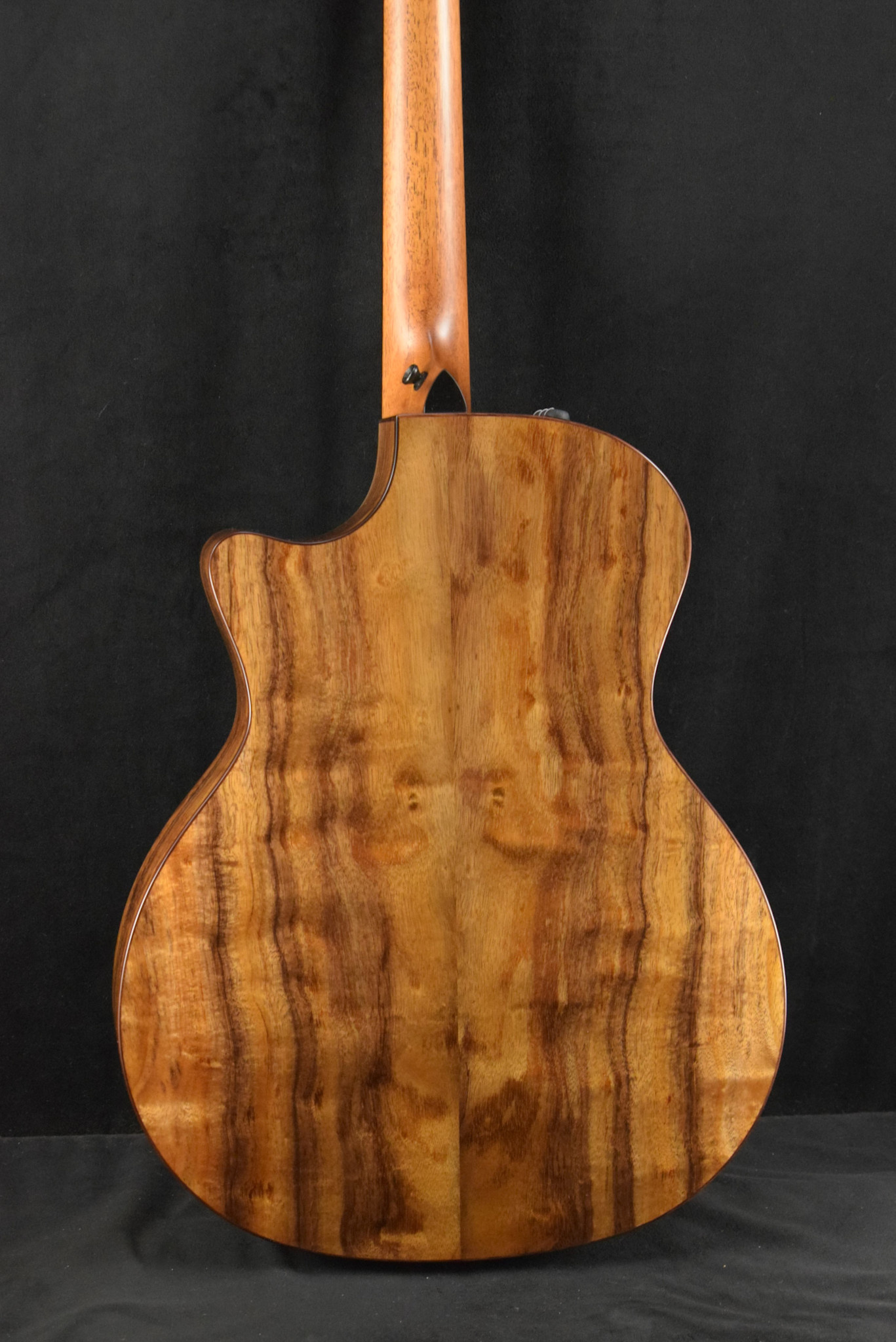 Taylor Taylor 724ce Natural Gloss