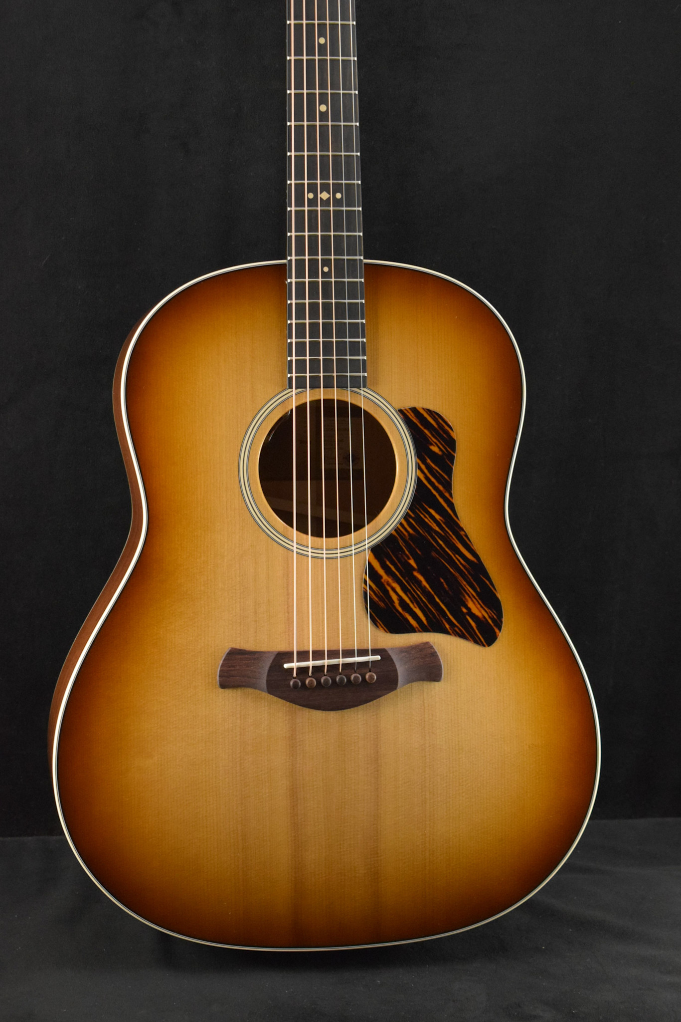 Taylor Taylor Gold Label 517e SB Sunburst w/ Firestripe Pickguard