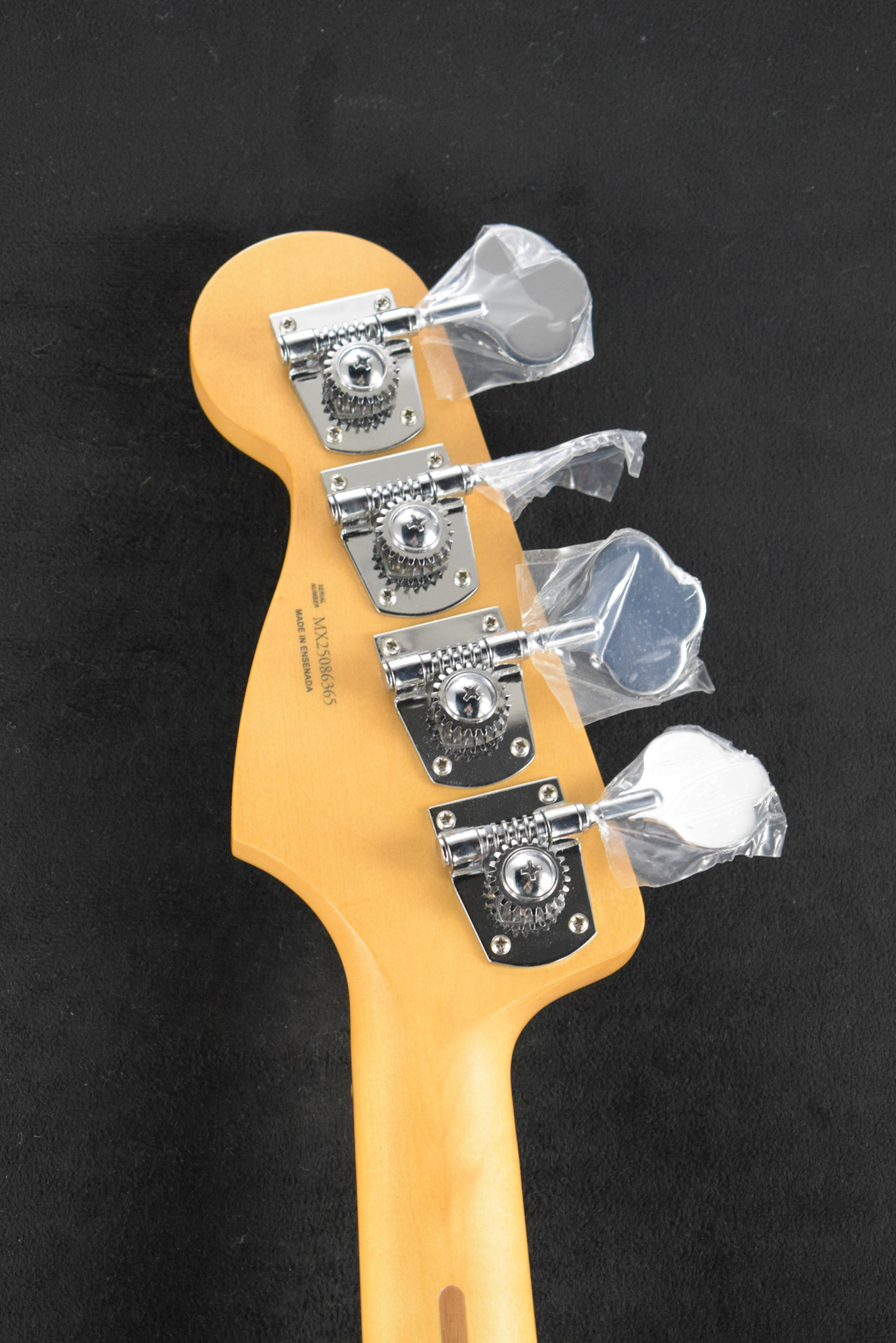 Fender Fender Player II Jazz Bass 3-Color Sunburst Rosewood Fingerboard