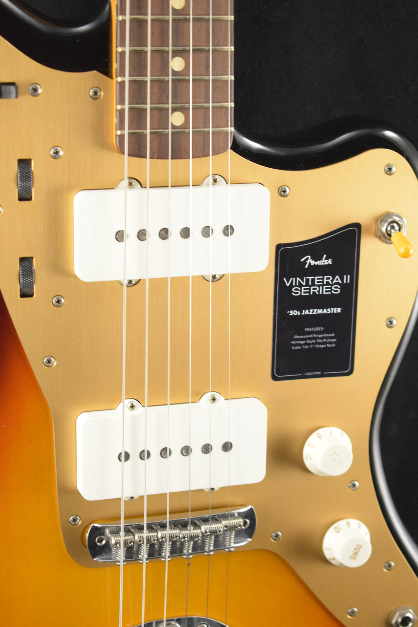 Fender Fender Limited Edition Vintera II Road Worn '50s Jazzmaster 3-Color Sunburst Rosewood Fingerboard