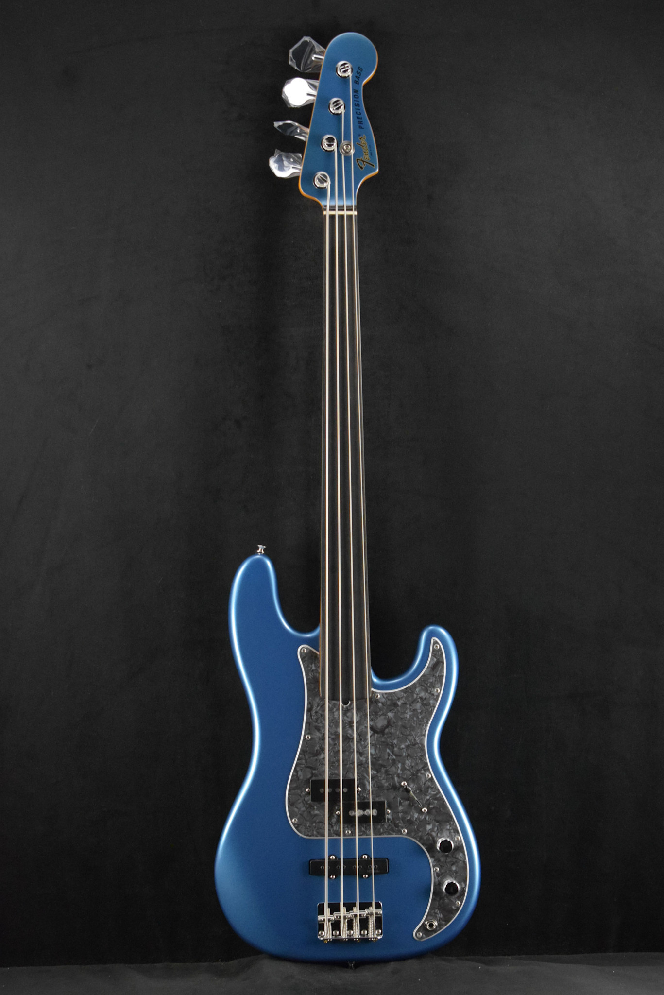 Fender Fender Tony Franklin Fretless Precision Bass Lake Placid Blue Ebony Fingerboard