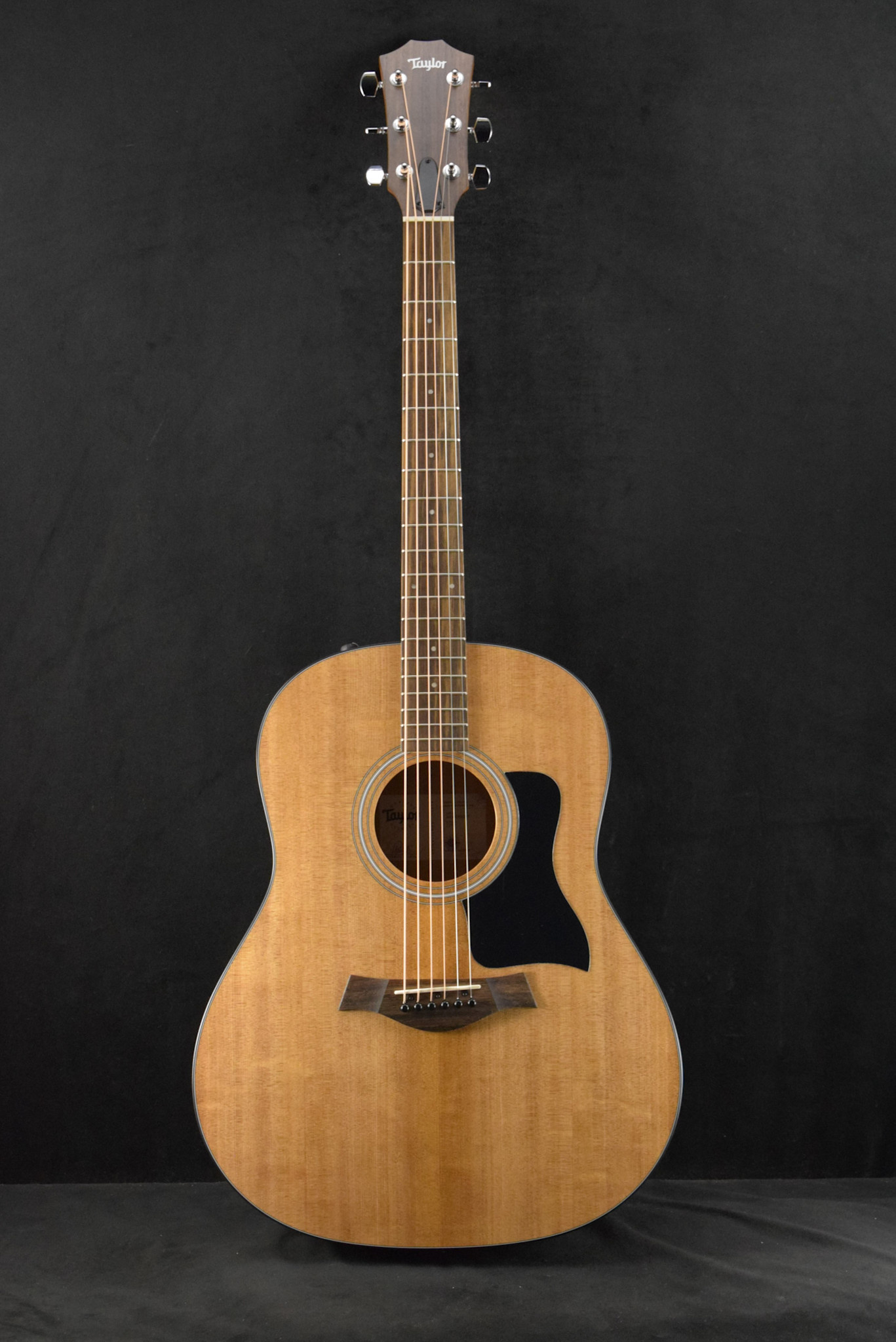 Taylor Taylor 117e Grand Pacific Dreadnought Natural Satin