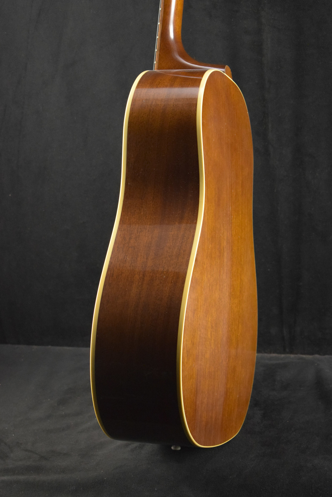 Gibson Gibson Murphy Lab 1955 J-45 Reissue Light Aged Vintage Sunburst