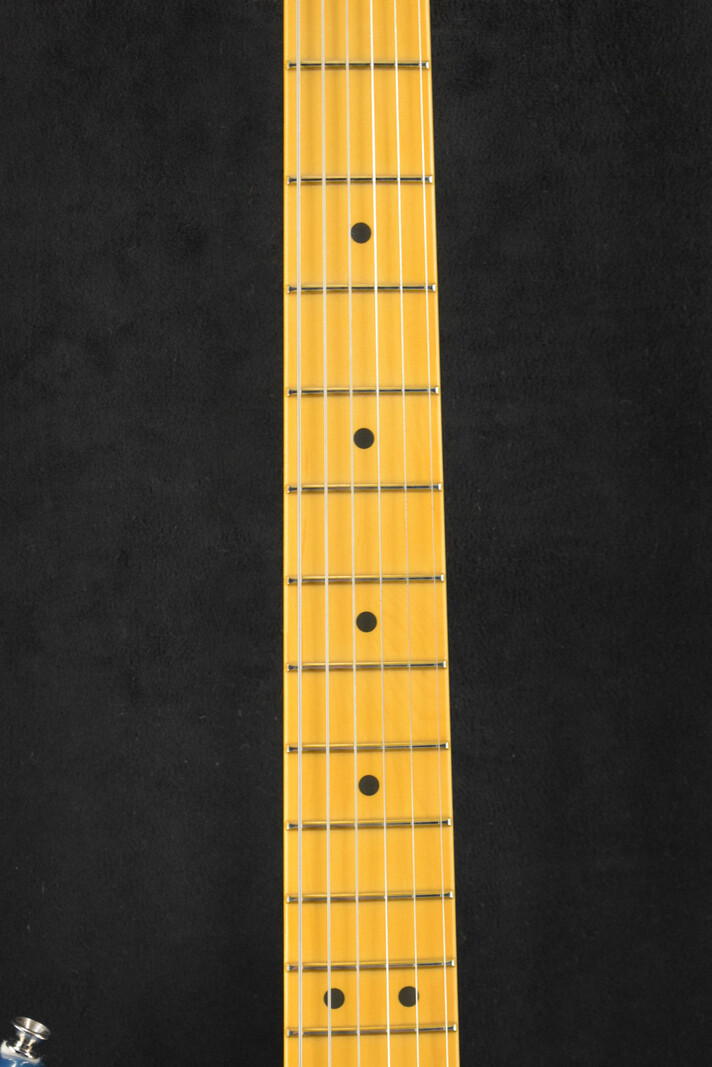 Fender Fender American Professional Classic Stratocaster Faded Lake Placid Blue Maple Fingerboard