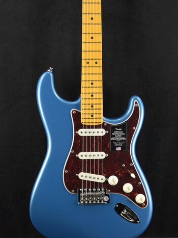 Fender Fender American Professional Classic Stratocaster Faded Lake Placid Blue Maple Fingerboard