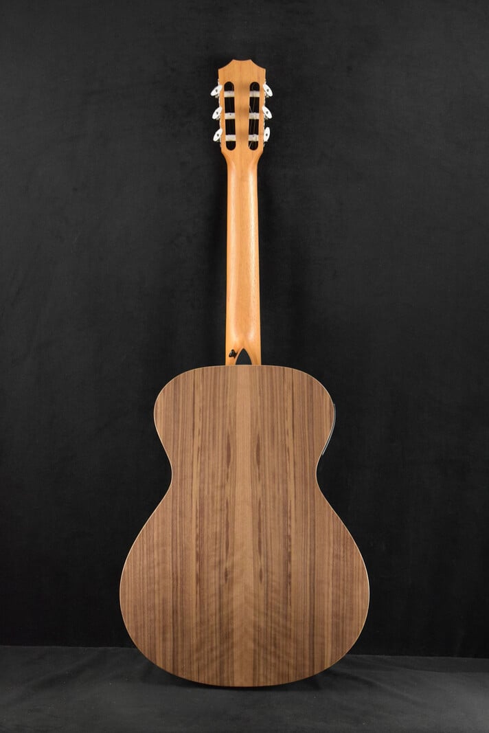 Taylor Taylor Academy 12e-N Nylon-String Acoustic-Electric Natural