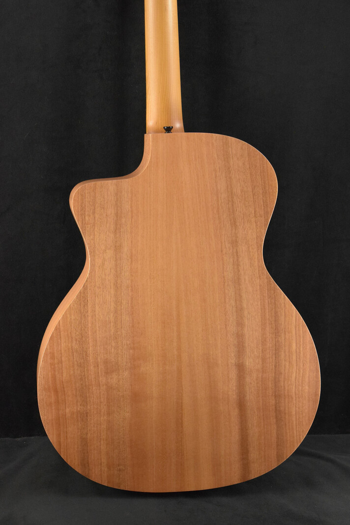 Taylor Taylor 24ce Mahogany Top Natural