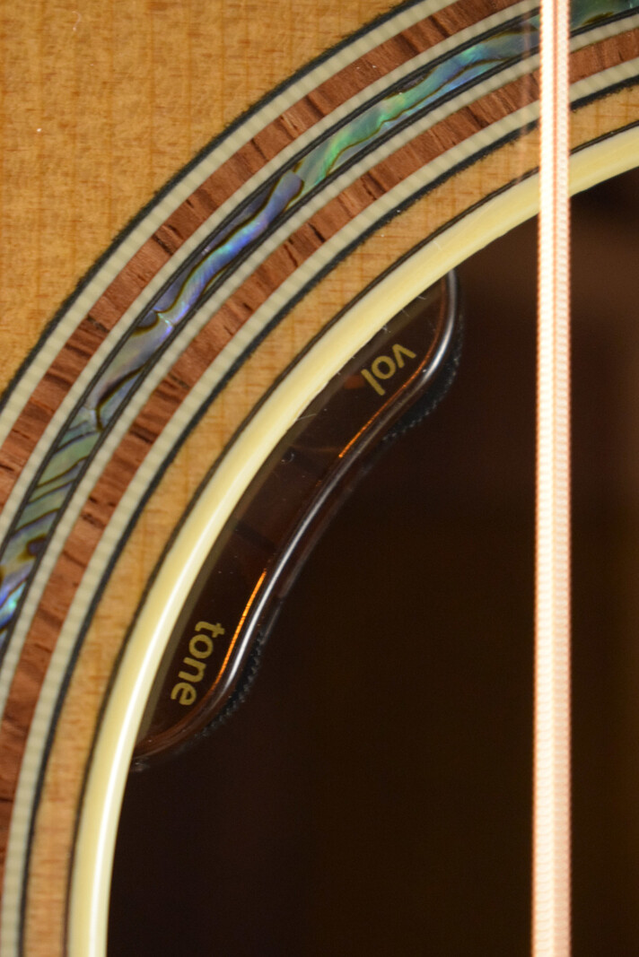 Taylor Taylor Gold Label 814e SB Honduran Rosewood Sunburst Top