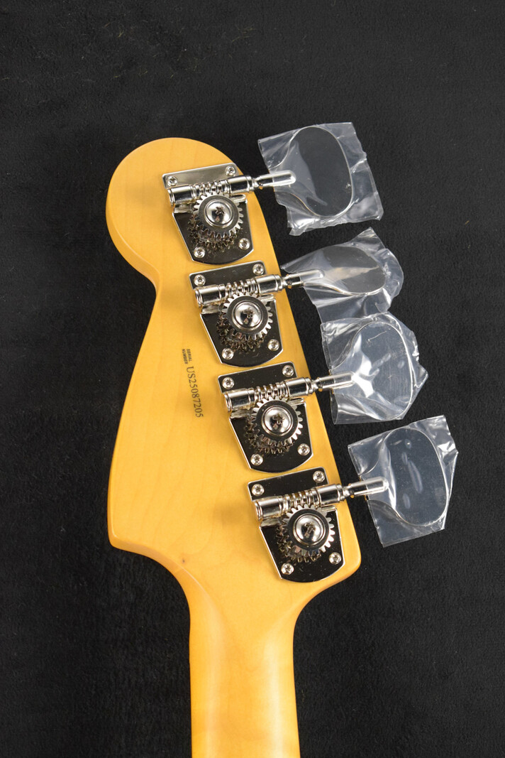 Fender Fender American Professional Classic Mustang Bass Faded Dakota Red Maple Fingerboard