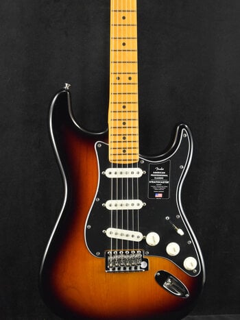 Fender Fender American Professional Classic Stratocaster 3-Color Sunburst Maple Fingerboard