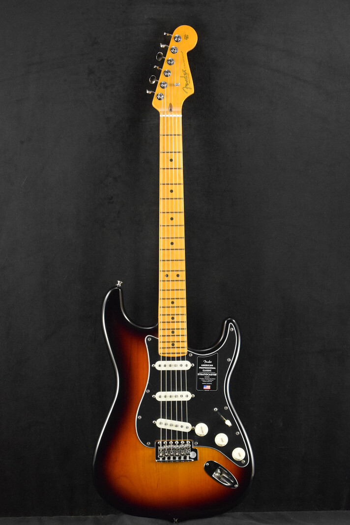Fender Fender American Professional Classic Stratocaster 3-Color Sunburst Maple Fingerboard