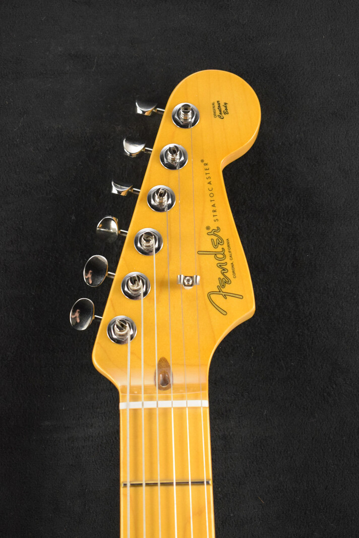 Fender Fender American Professional Classic Stratocaster HSS 3-Color Sunburst Maple Fingerboard
