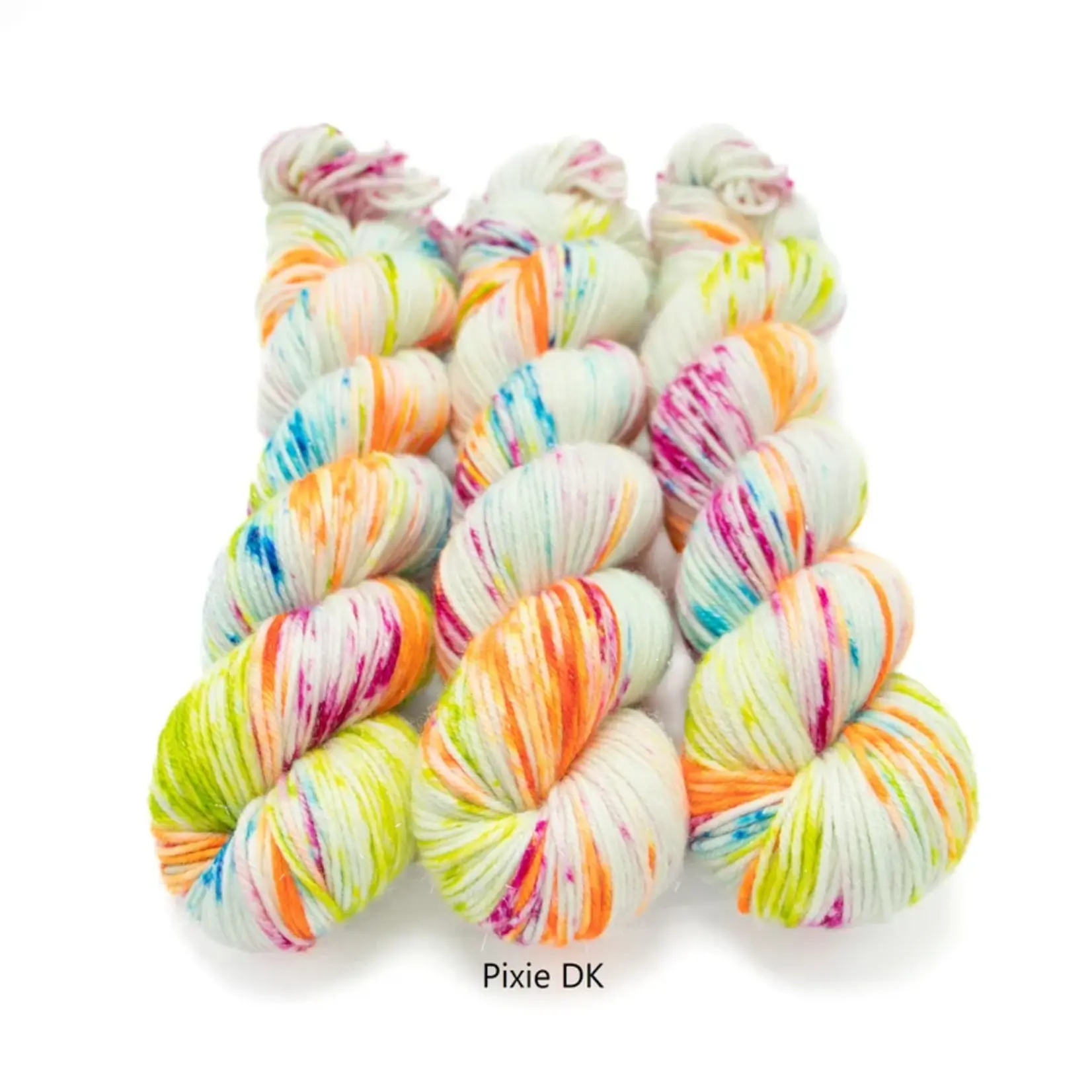 Fade Into Deep Space Mini Skein Yarn Kit - Knit Knot & Natter