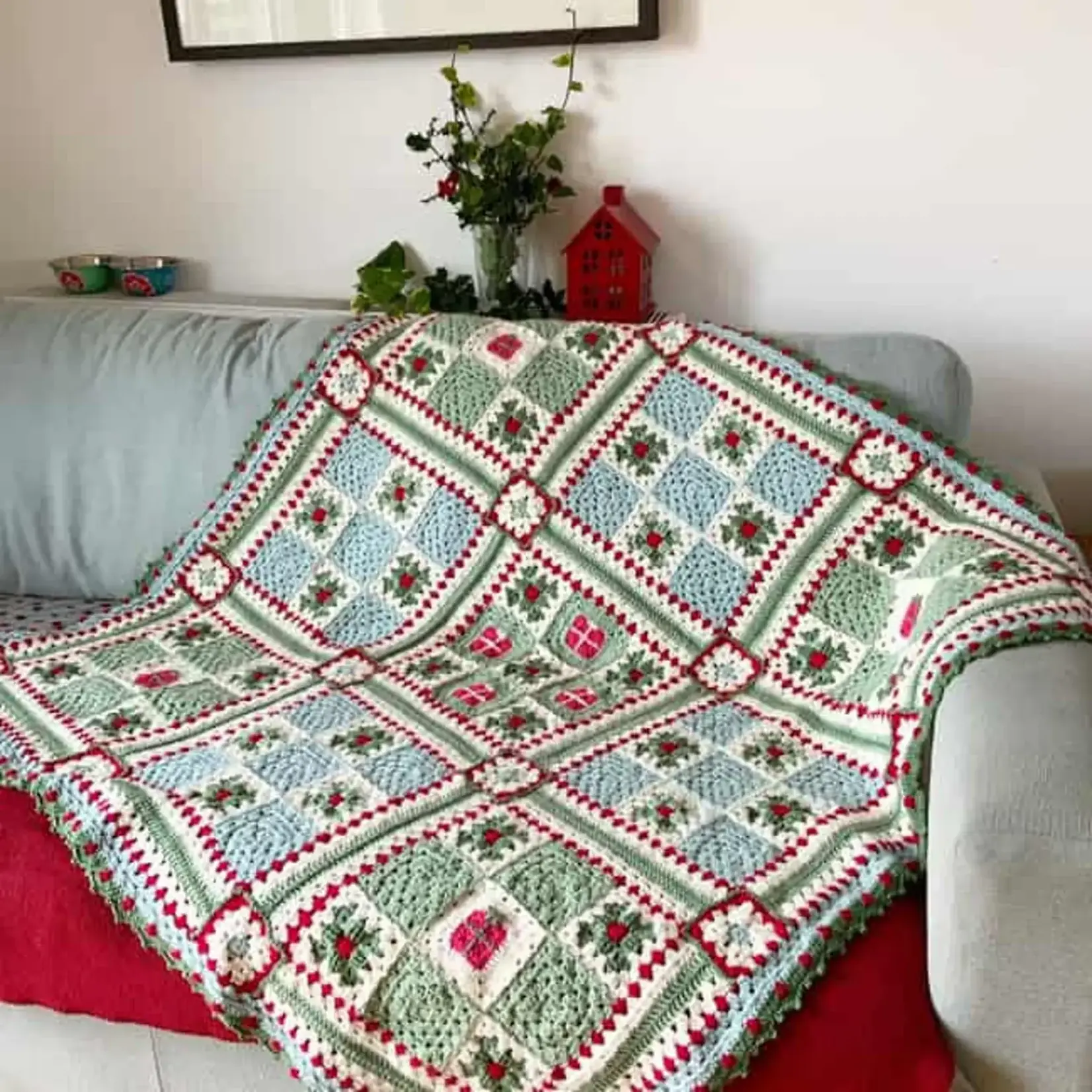 DIY Crochet Granny Square Throw Pillow - the neon tea party