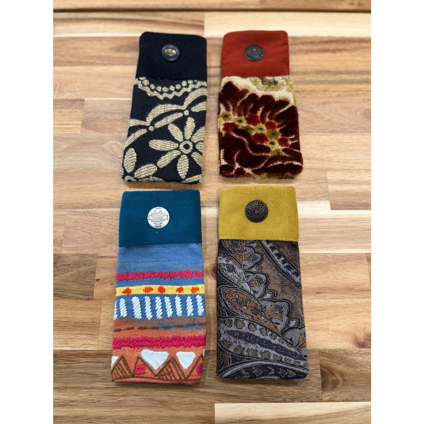 Atenti, Inc. Eyeglass Pouch