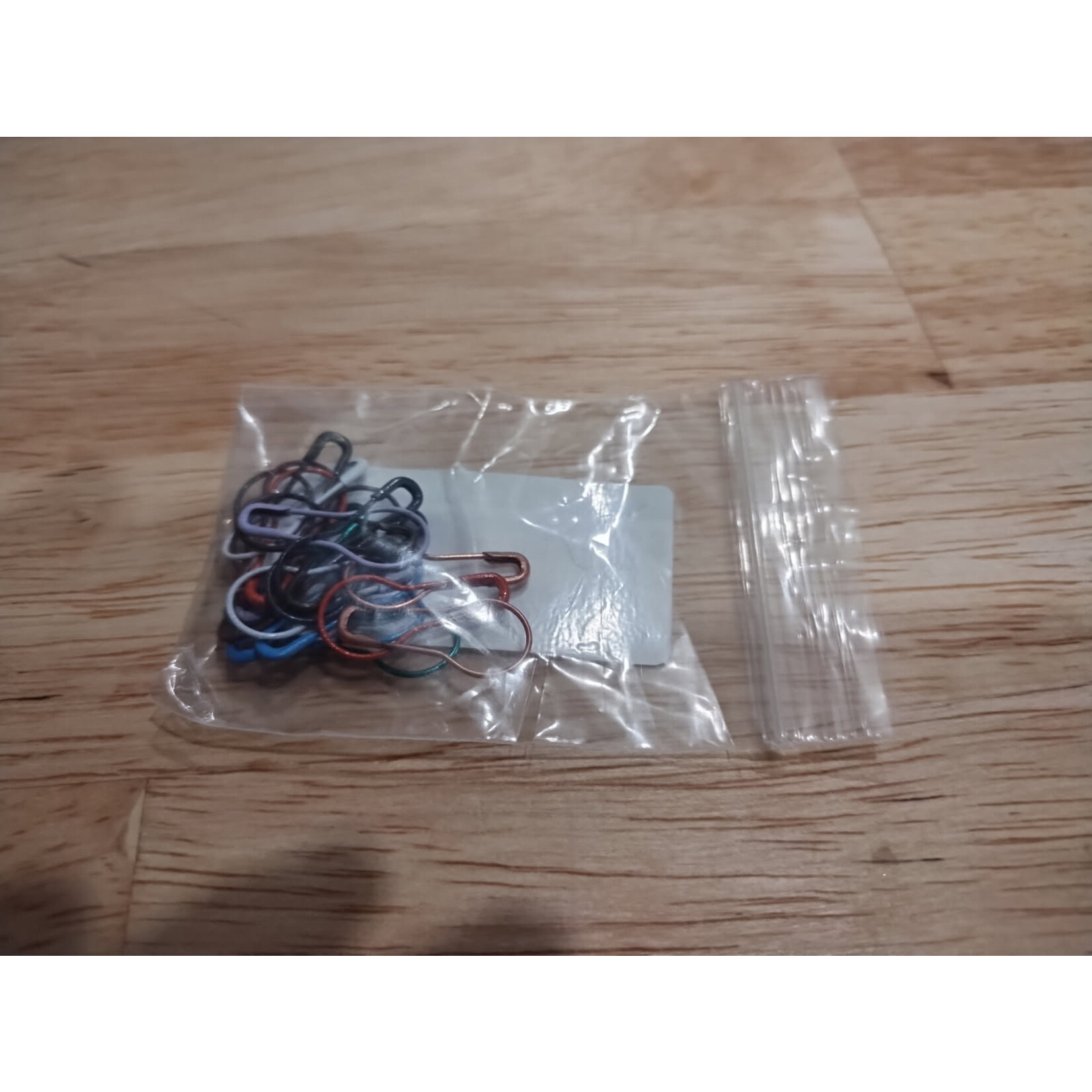 KKN Lightbulb Stitch Markers (20)