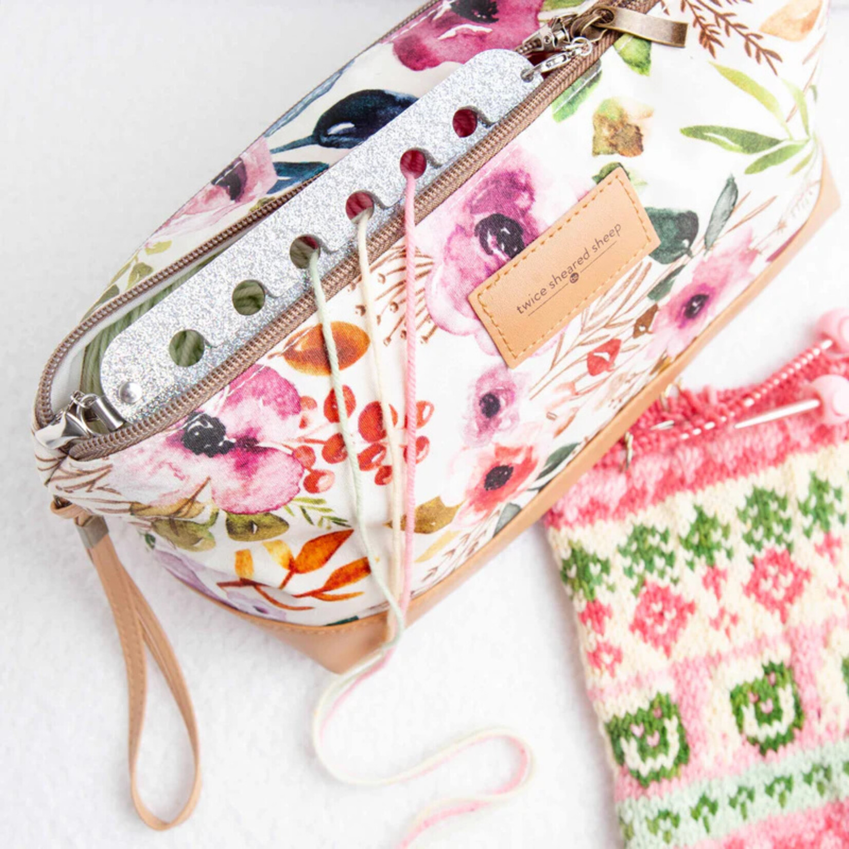 Twice Sheared Sheep Yarn Gator