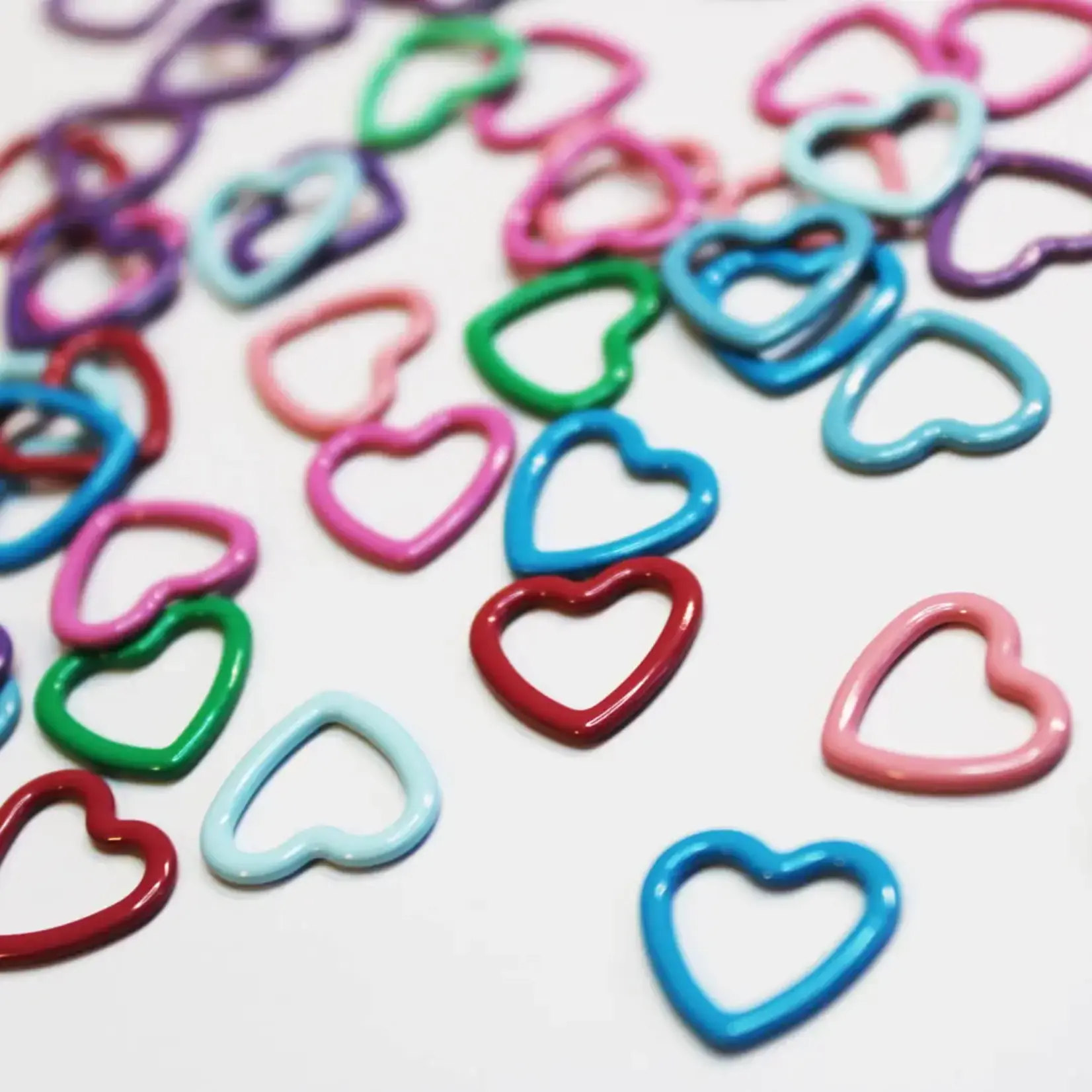 Anna B Shop Hearts Knitting Stitch Closed Markers - Set of 20