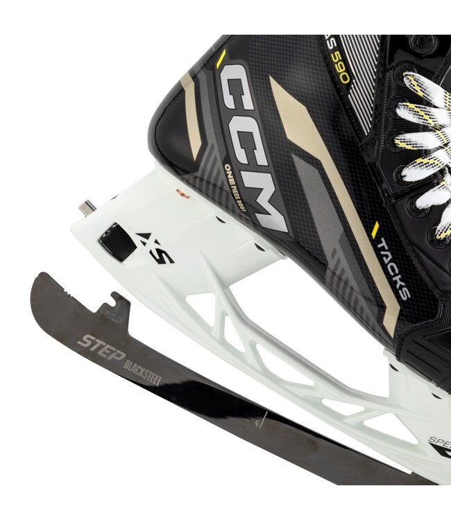 CCM Hockey Tacks AS 590 SR Skates Sports aux Puces Stjean