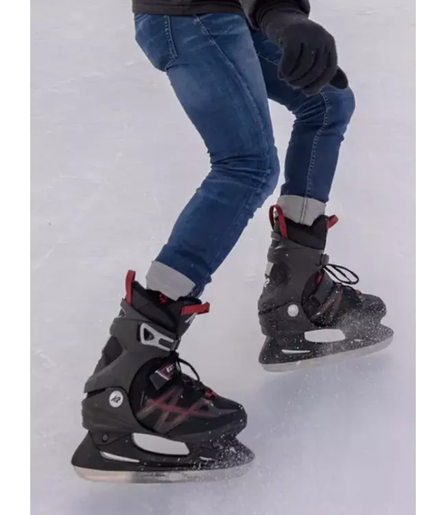 F.I.T skates Ice