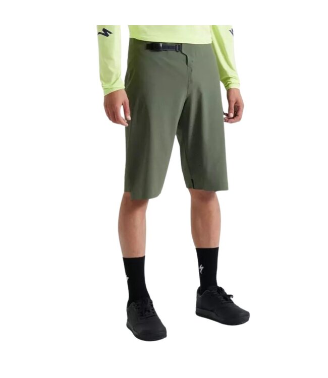 Short Trail Air Homme