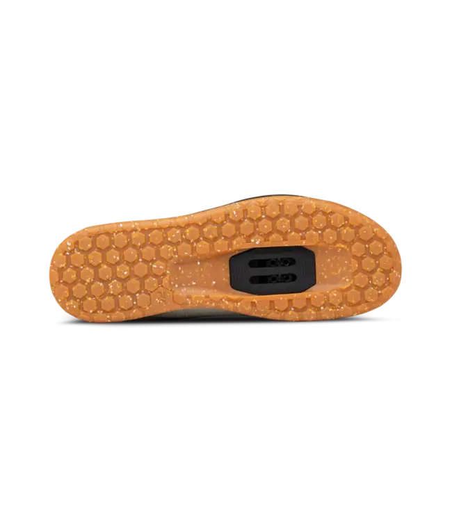 Accomplice Clip 24 Shoes Men