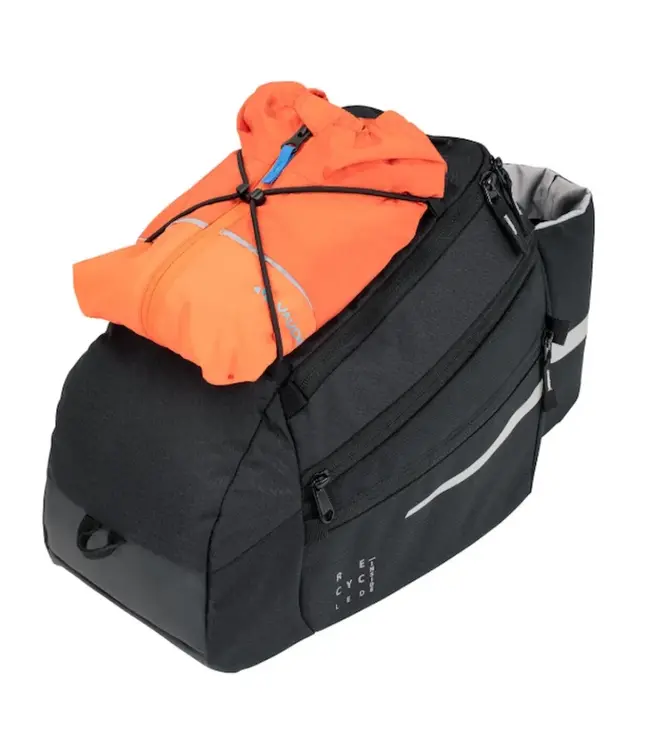 Silkroad 11L Bag