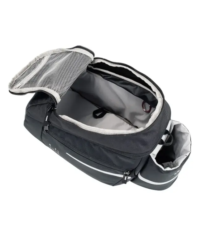 Silkroad 11L Bag