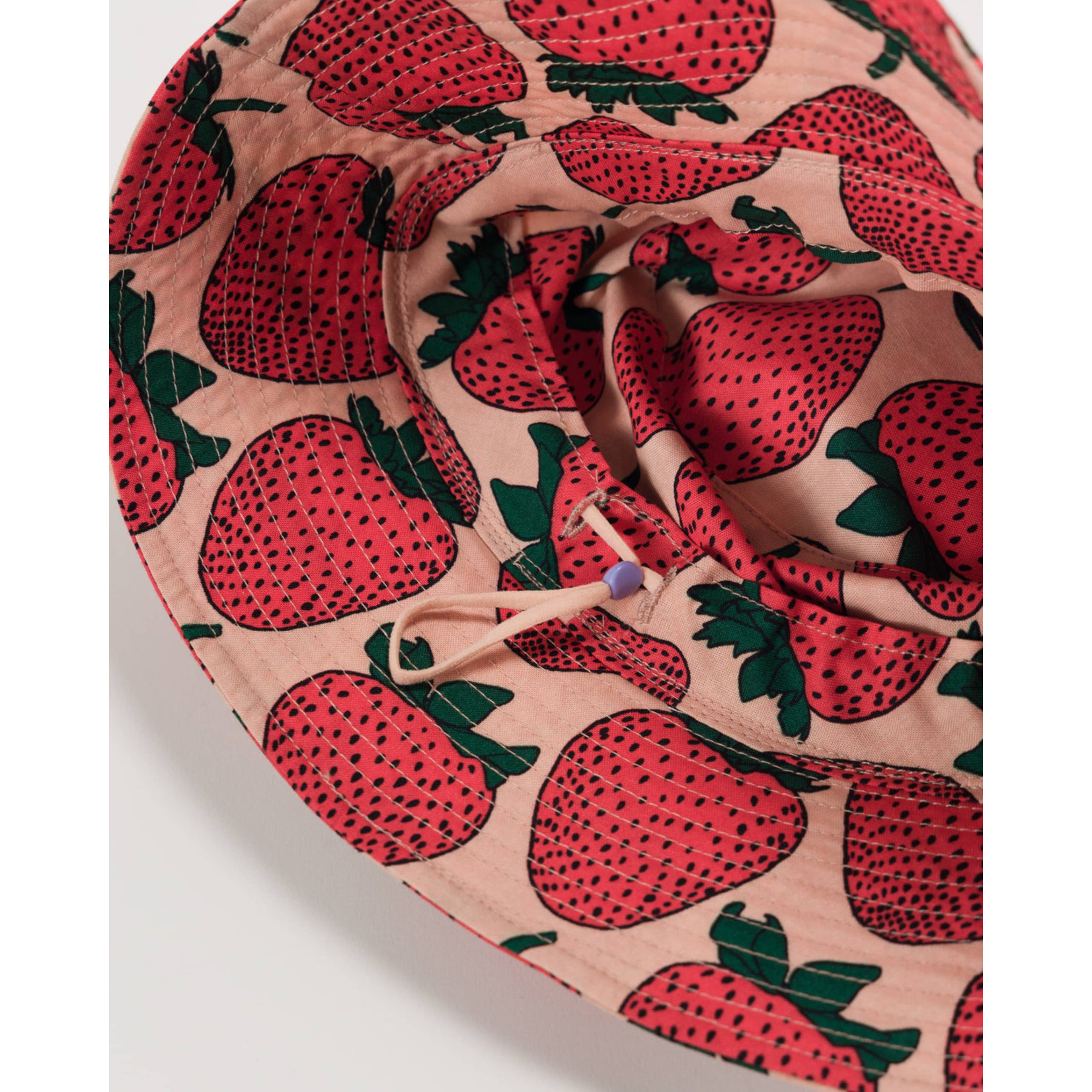 Baggu Bucket Hat Strawberry