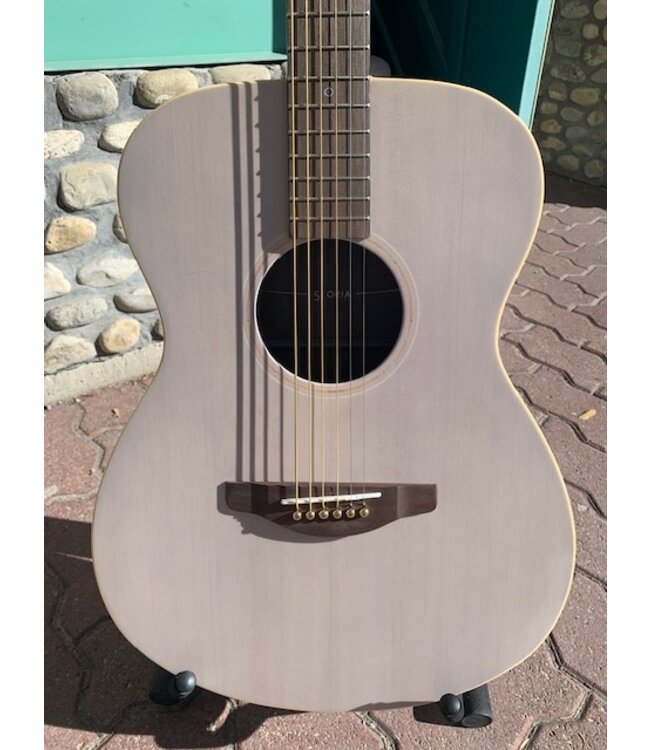 Yamaha Storia I Folk Acoustic: Off-White (Semi-Gloss)