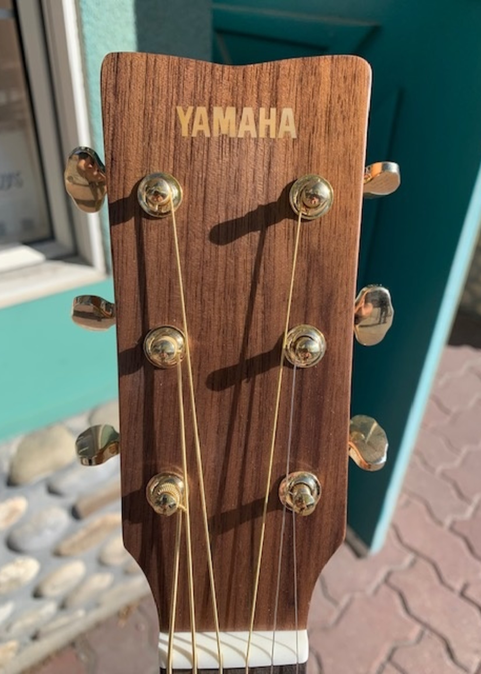 Yamaha Yamaha Storia I Folk Acoustic Electric white top
