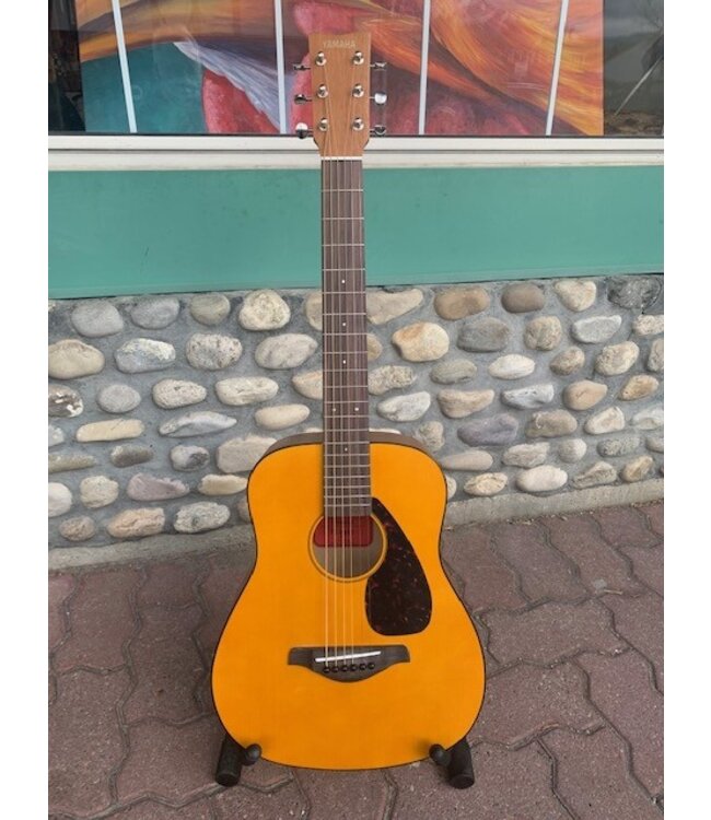 Yamaha Yamaha JR1 Compact Acoustic Guitar w/bag