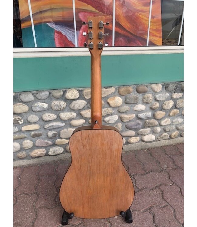 Yamaha Yamaha JR1 Compact Acoustic Guitar w/bag