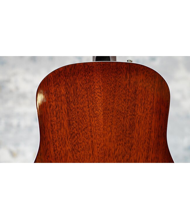 Godin Godin Metropolis LTD Natural HG EQ + TRIC Case